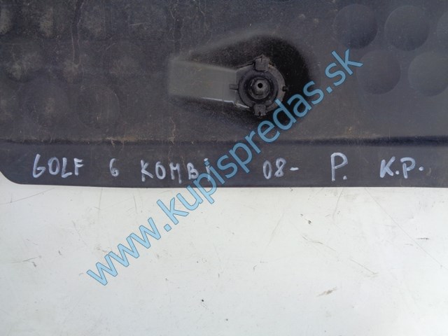 pravý spodný kryt na podlahu na vw volkswagen golf 6 kombi, 1K0825212AB